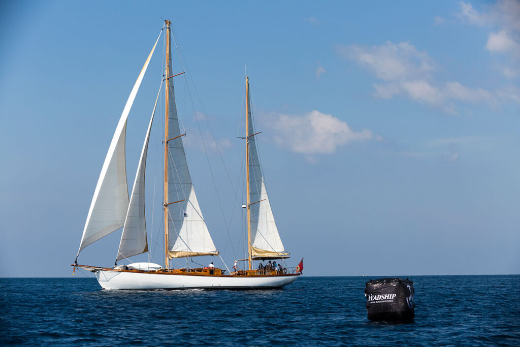 Aventure-asr-17-10 Aventure-asr-17-10