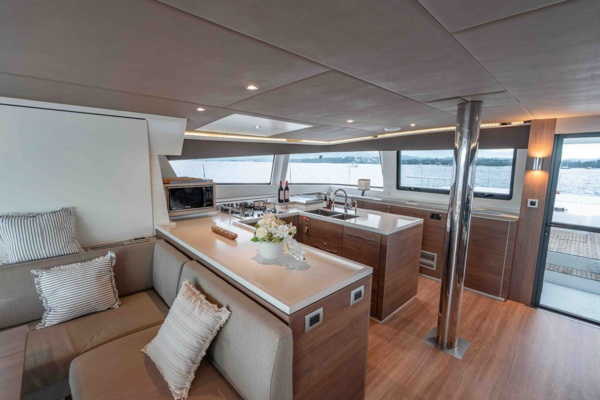 Ali’i-Catamaran-Charter-(13)