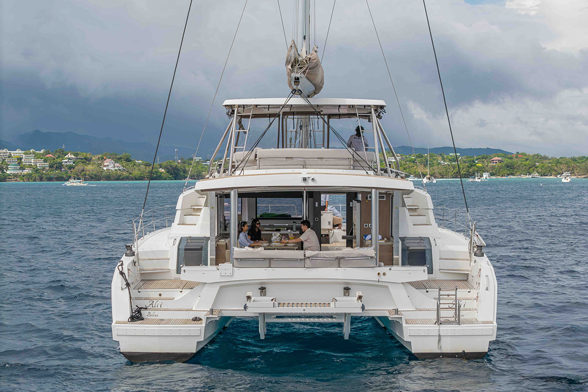 Ali’i-Catamaran-Charter-(21)