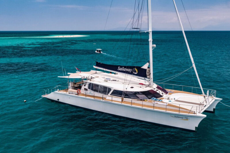 Sailaway 7 - Cairns, Australia - 01